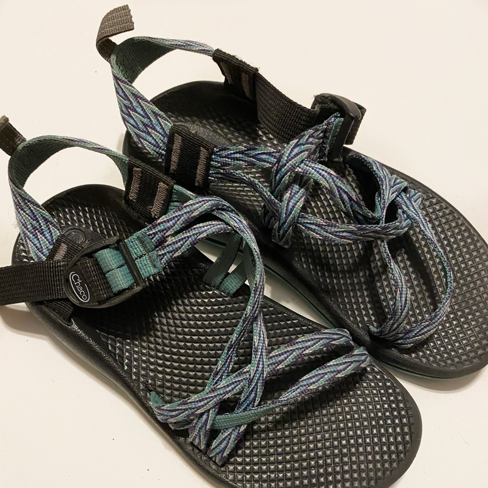 Kids Chaco’s Size 3
